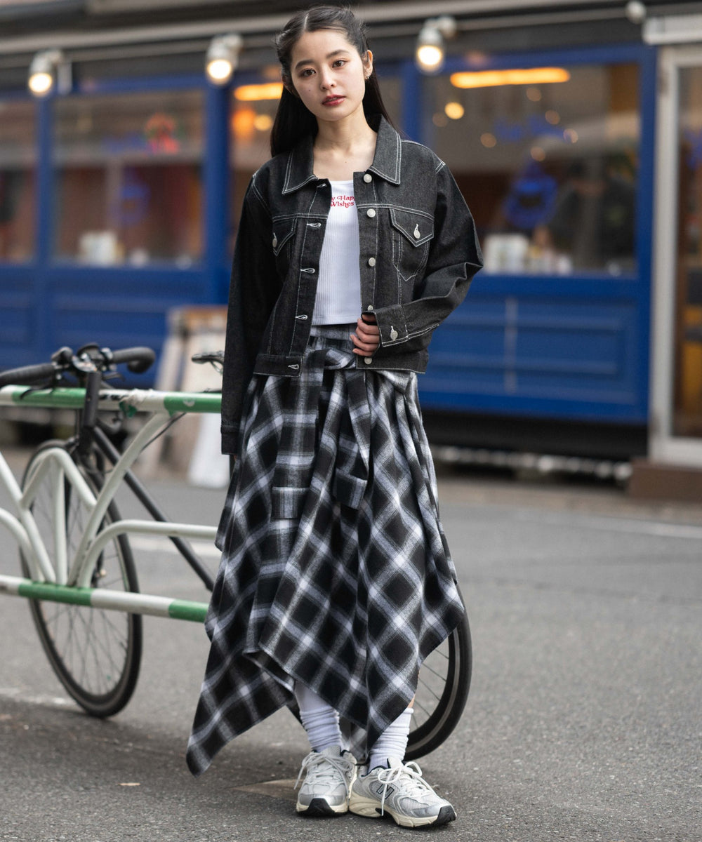 デニムブラック　モデル：161cm F着用