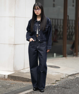 デニムインディゴ　　モデル：161cm F着用