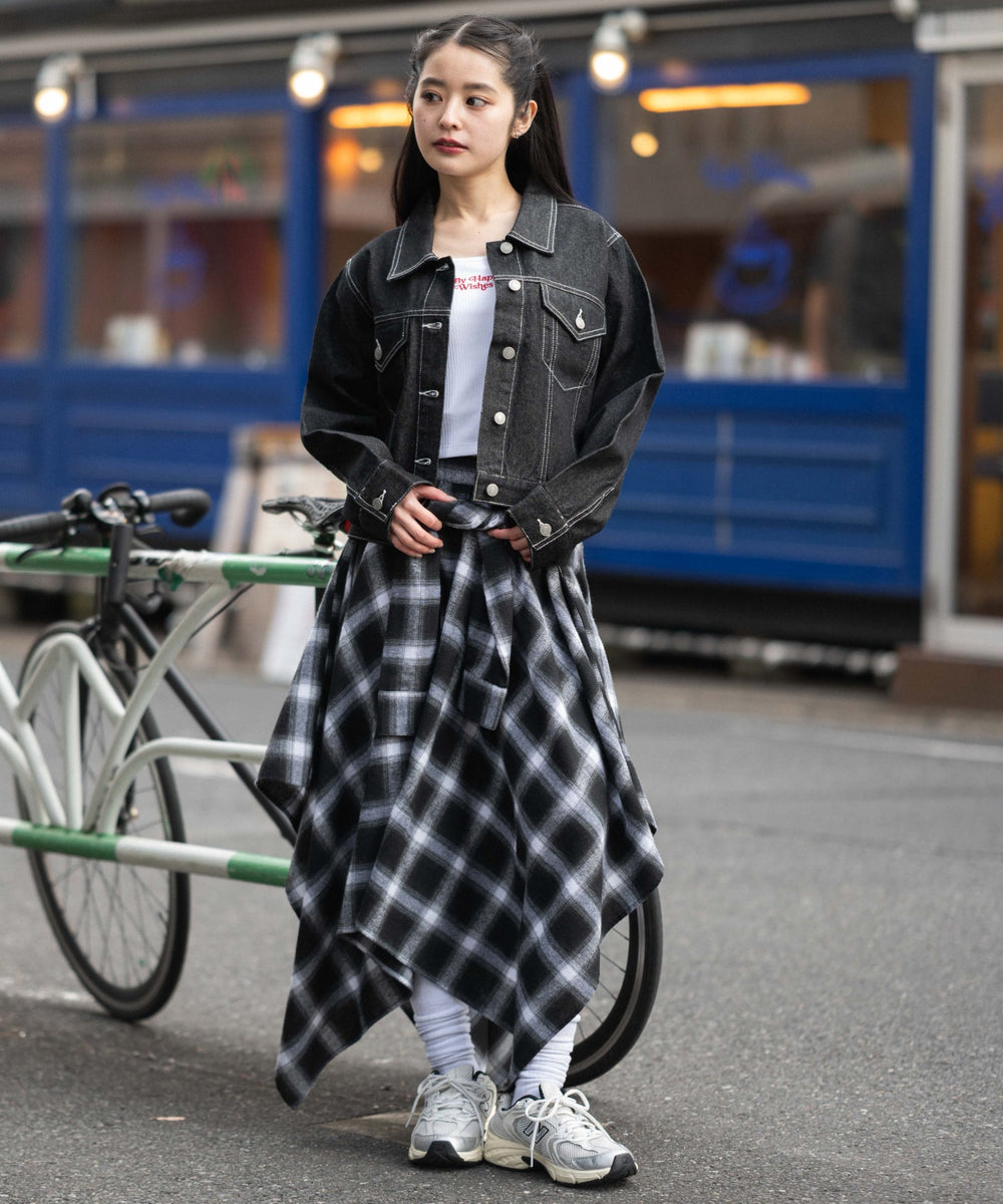 デニムブラック　モデル：161cm F着用