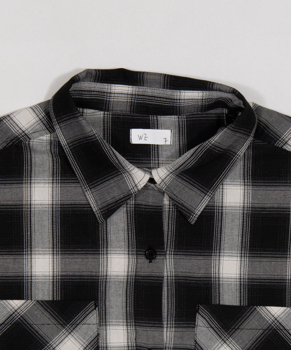 2WAYオフショルシャツ