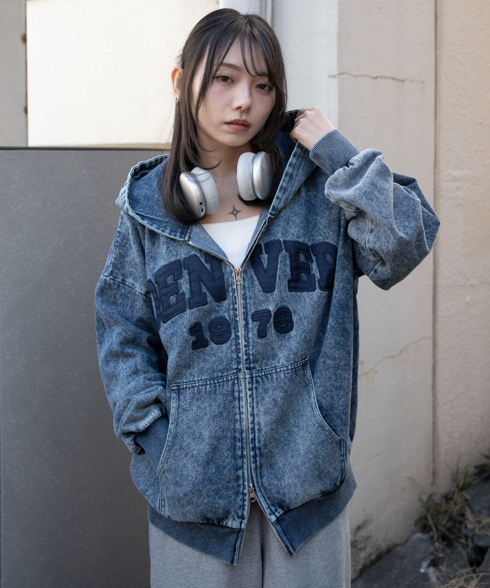 デニム中濃加工　モデル：159cm F着用