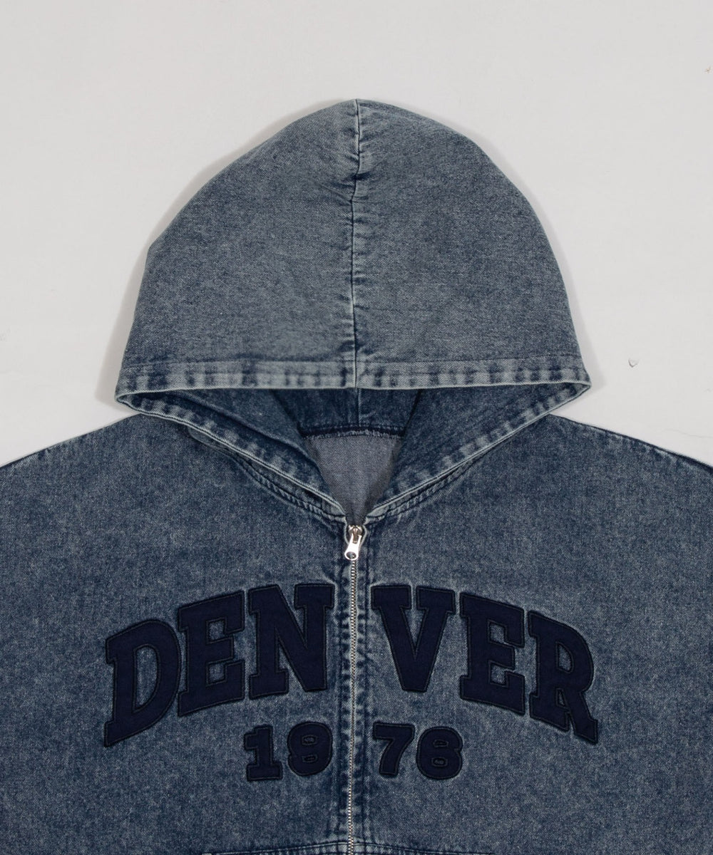 カレッジロゴBIGZIPパーカー