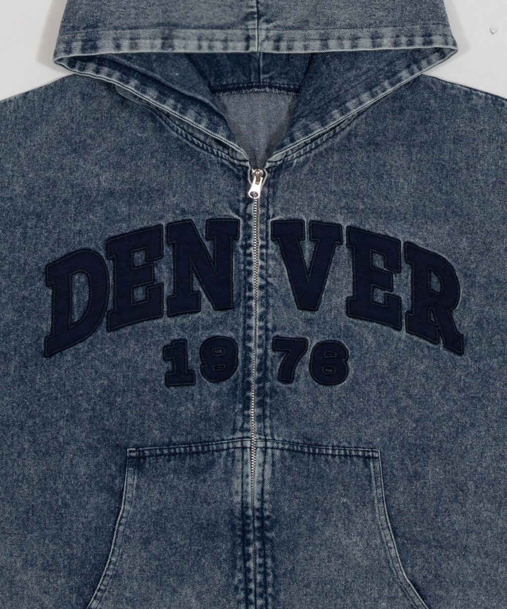 カレッジロゴBIGZIPパーカー