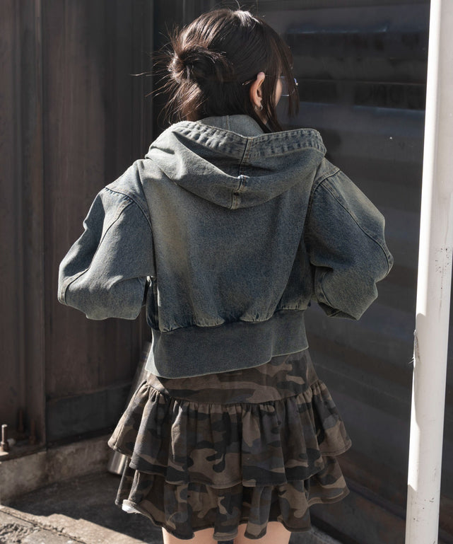 デニム中濃加工　モデル：159cm F着用