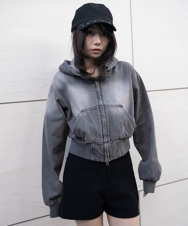 グレー　モデル：159cm F着用