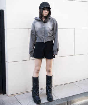 グレー　モデル：159cm F着用