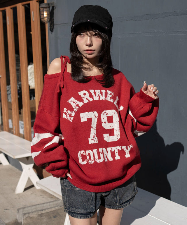 レッド　モデル：159cm F着用