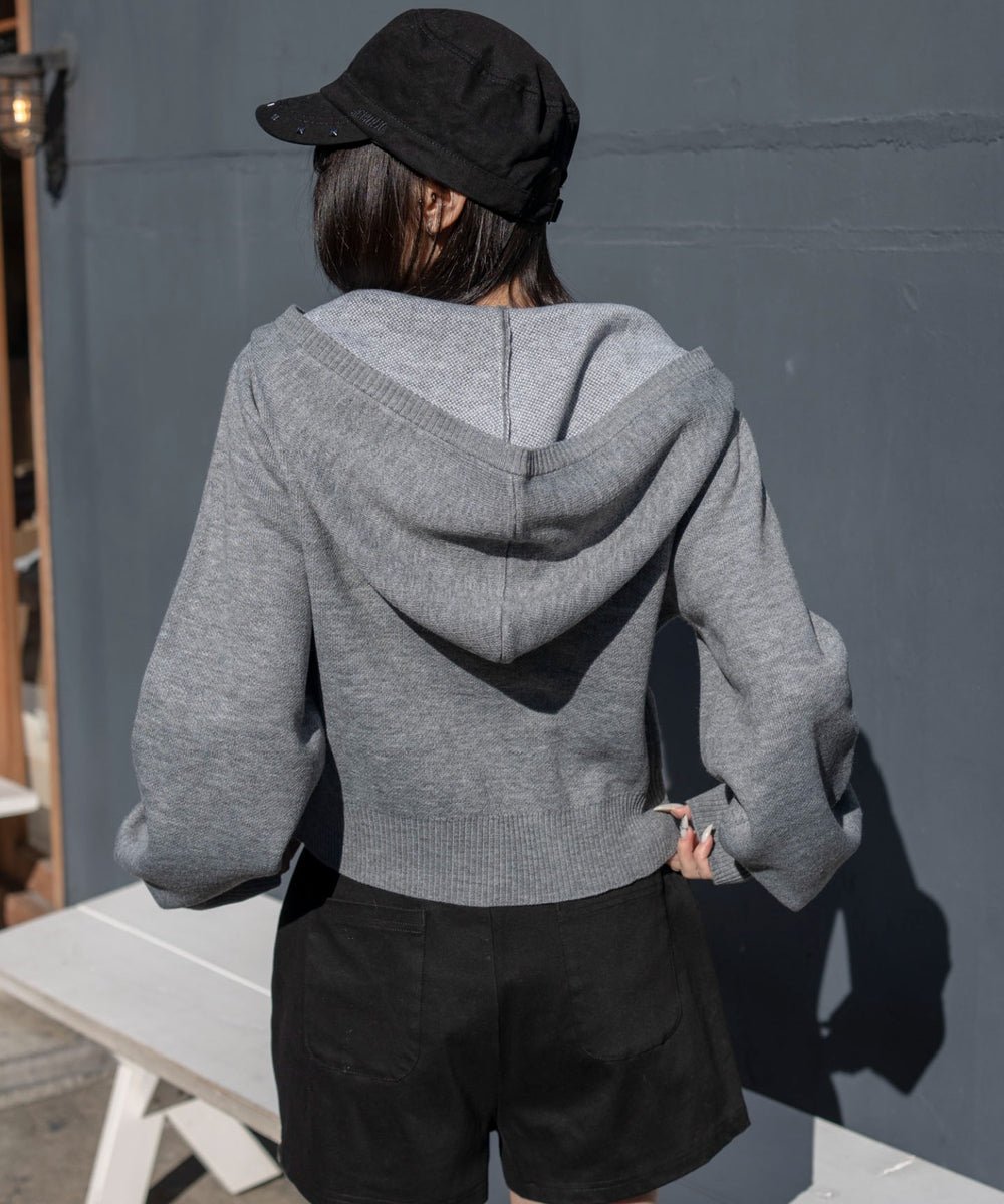 グレー　モデル：159cm F着用