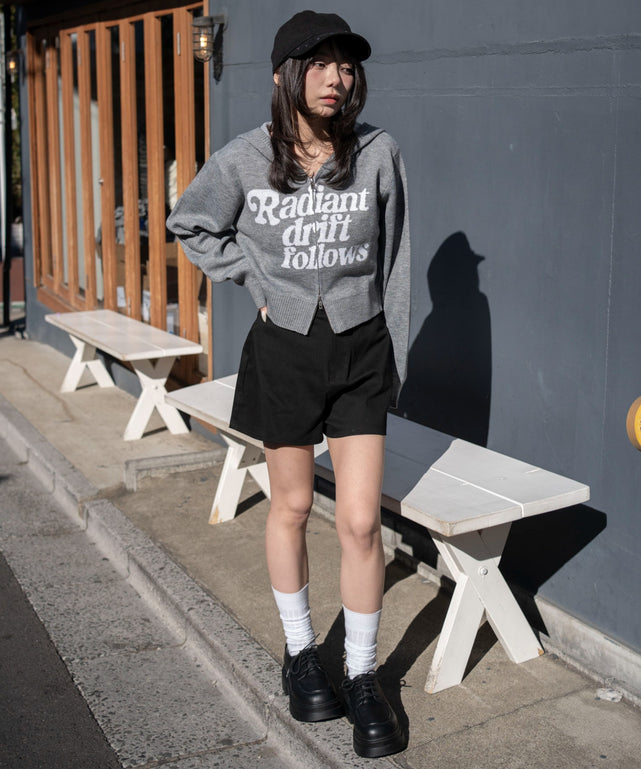 グレー　モデル：159cm F着用