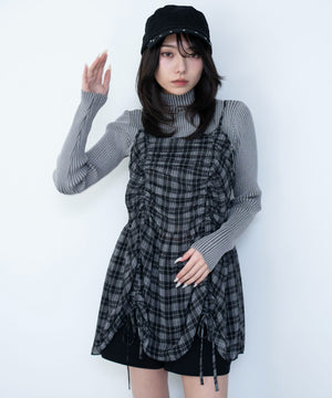 ブラックチェック１　モデル：159cm F着用