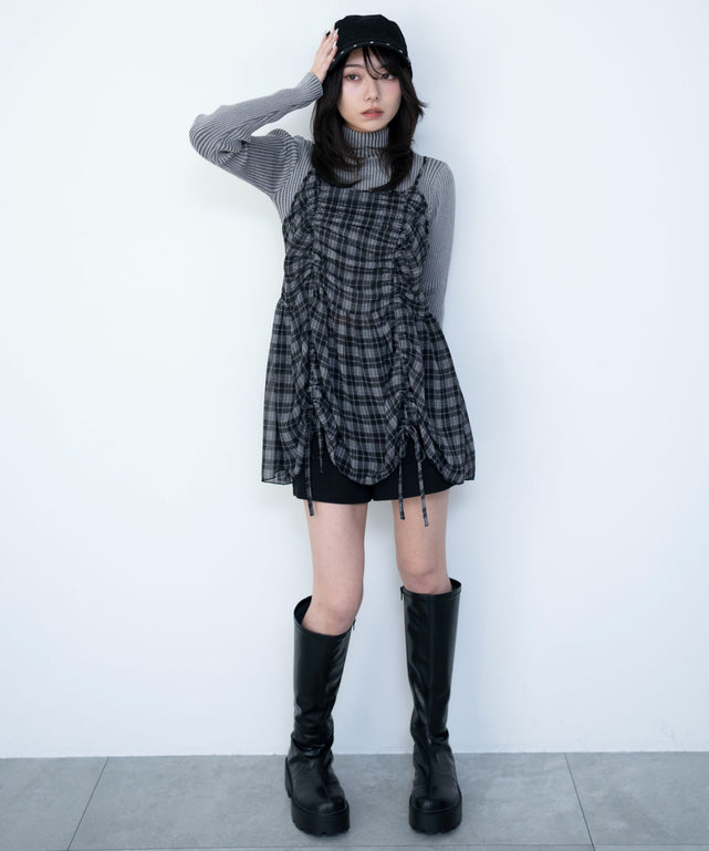 ブラックチェック１　モデル：159cm F着用