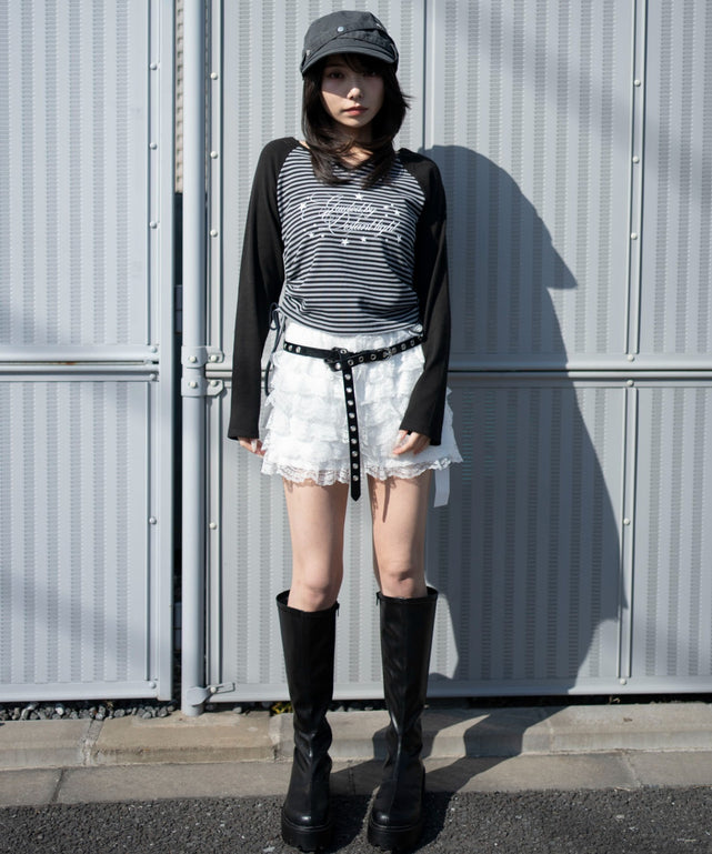 ブラックボーダー　モデル：159cm F着用