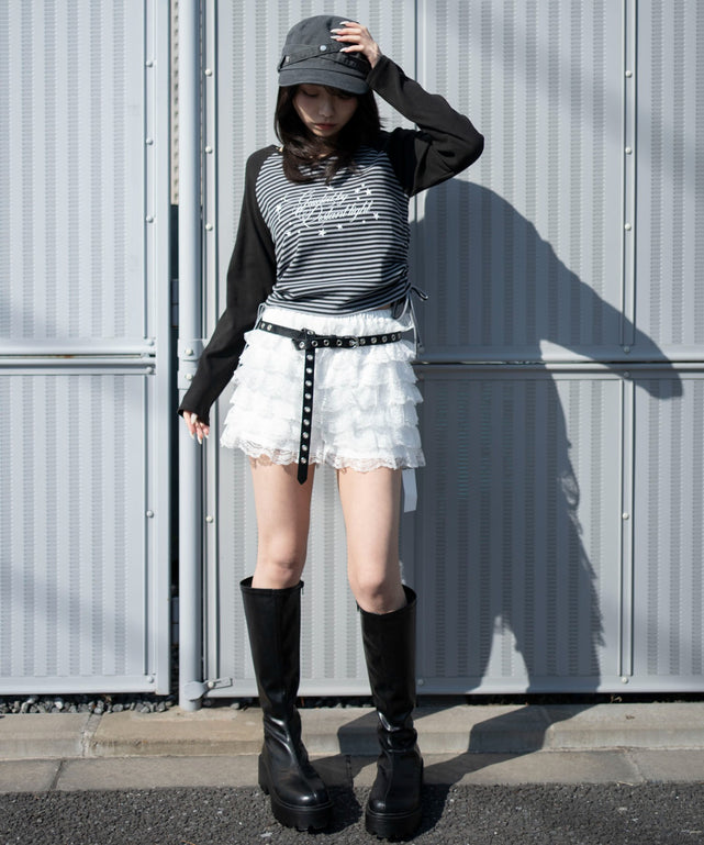 ブラックボーダー　モデル：159cm F着用