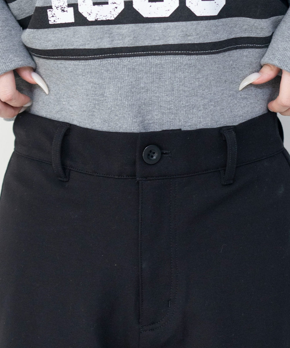 ポンチマイクロショートパンツ