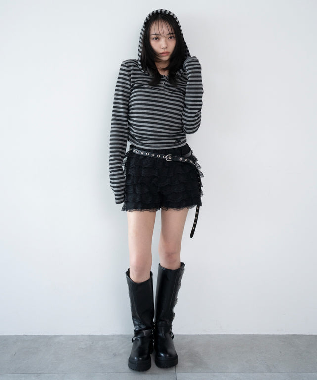 グレーボーダー モデル：159cm F着用