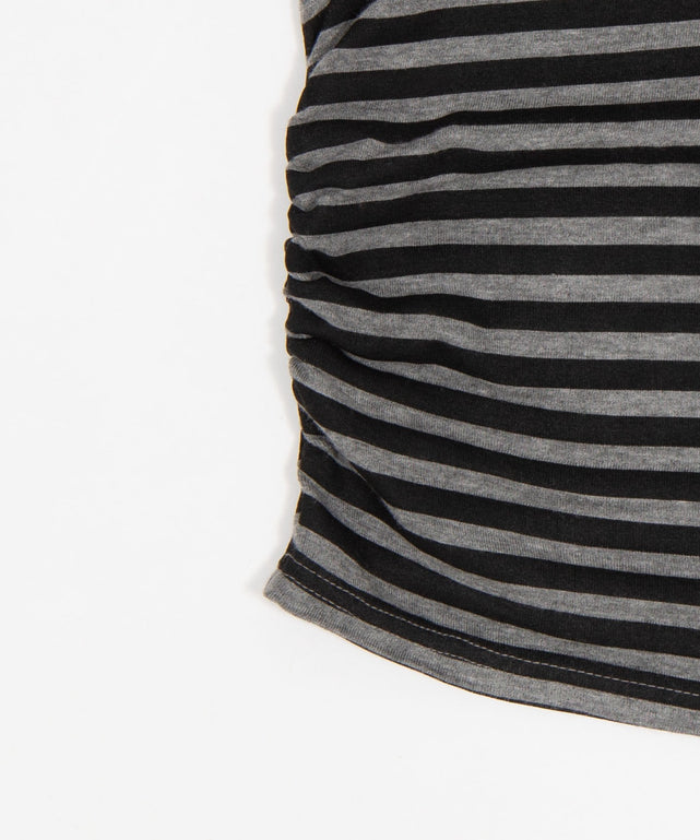 ヘンリーネックフードロンT