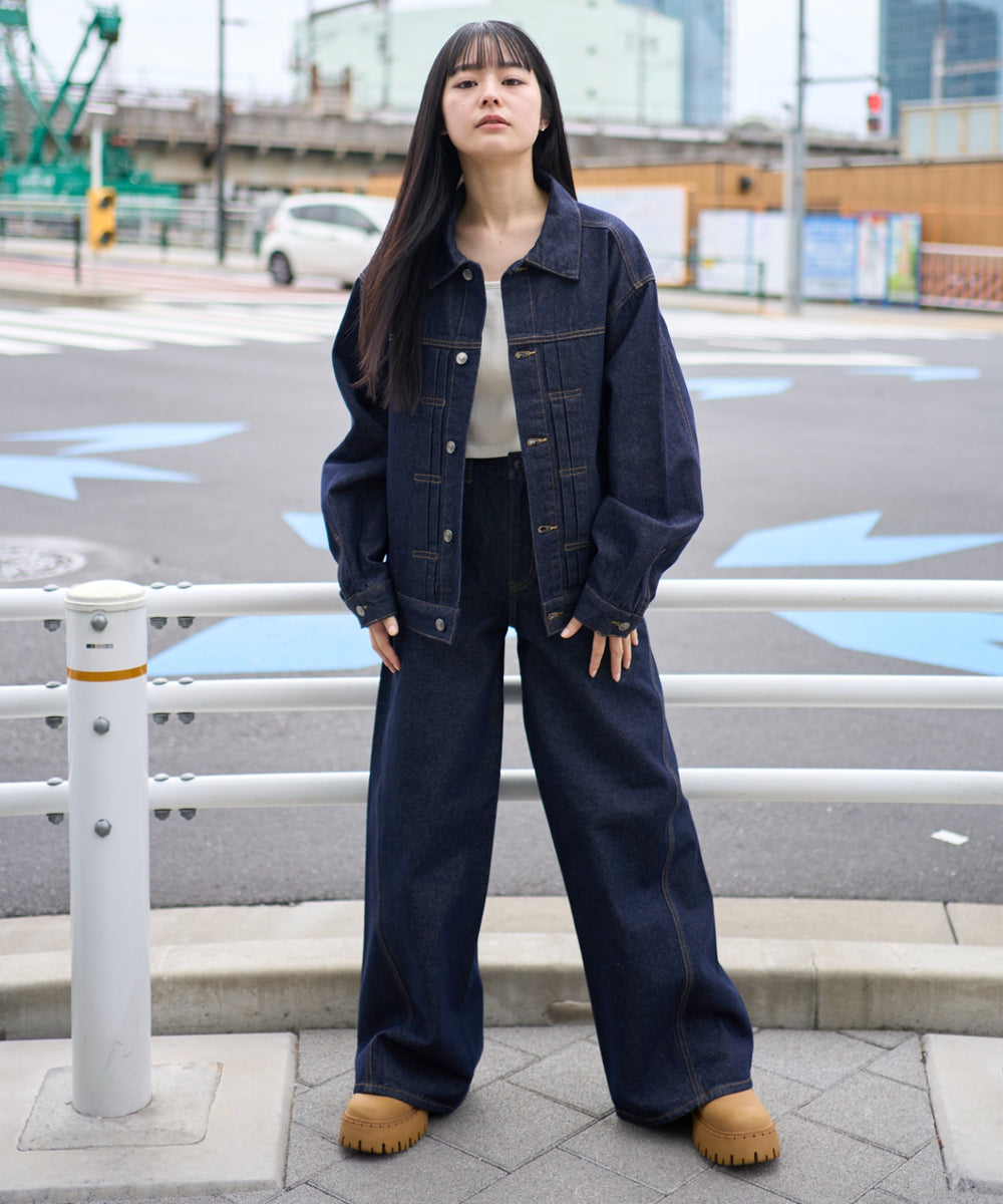 デニムインディゴ モデル：160cm M着用