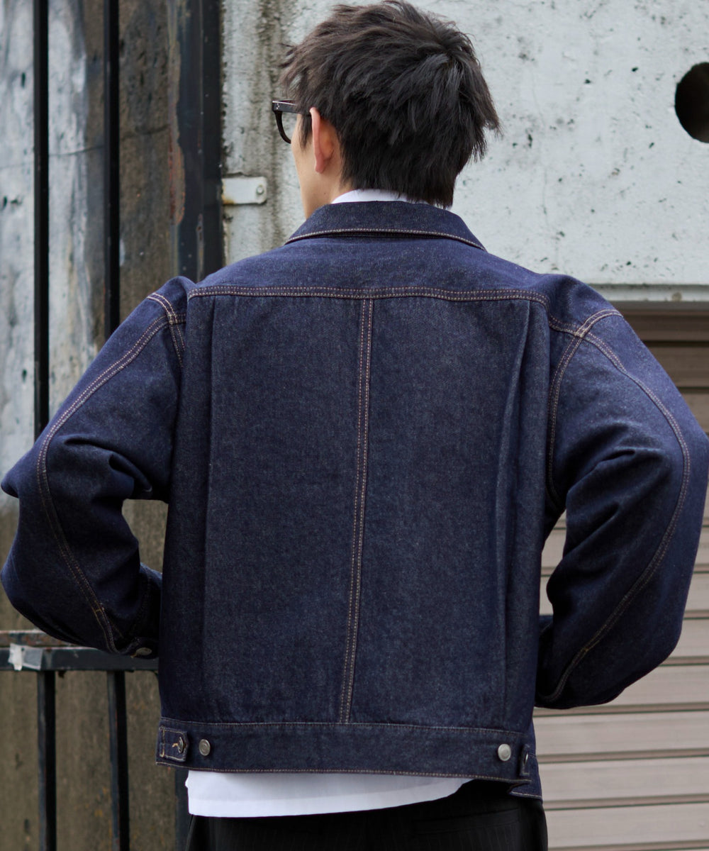 デニムインディゴ モデル：181cm L着用