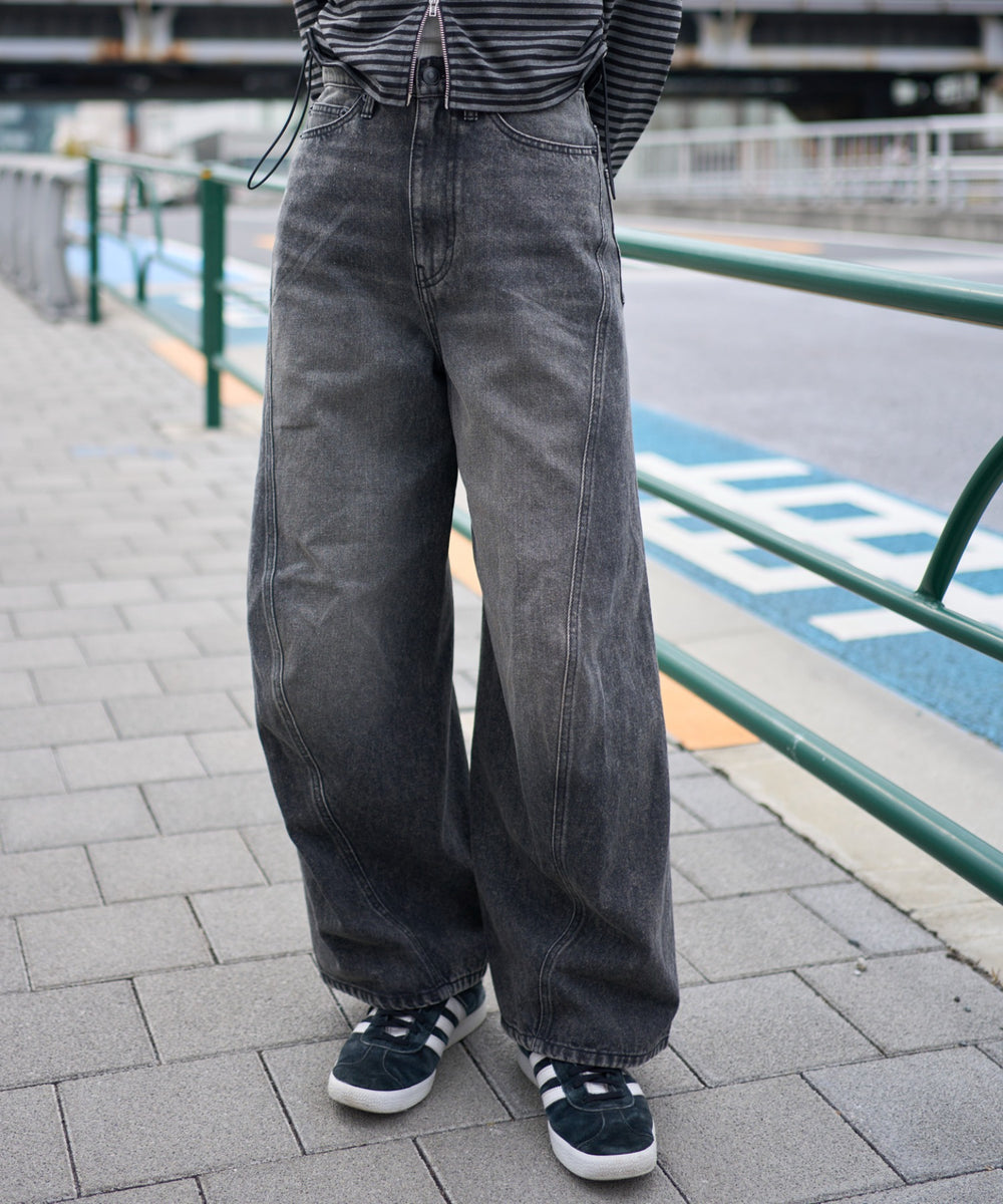 デニムブラックソノタ モデル：160cm S着用