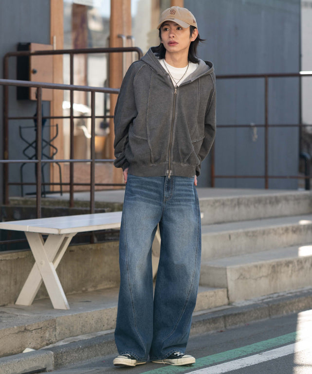 デニム中濃加工 モデル：182cm L着用