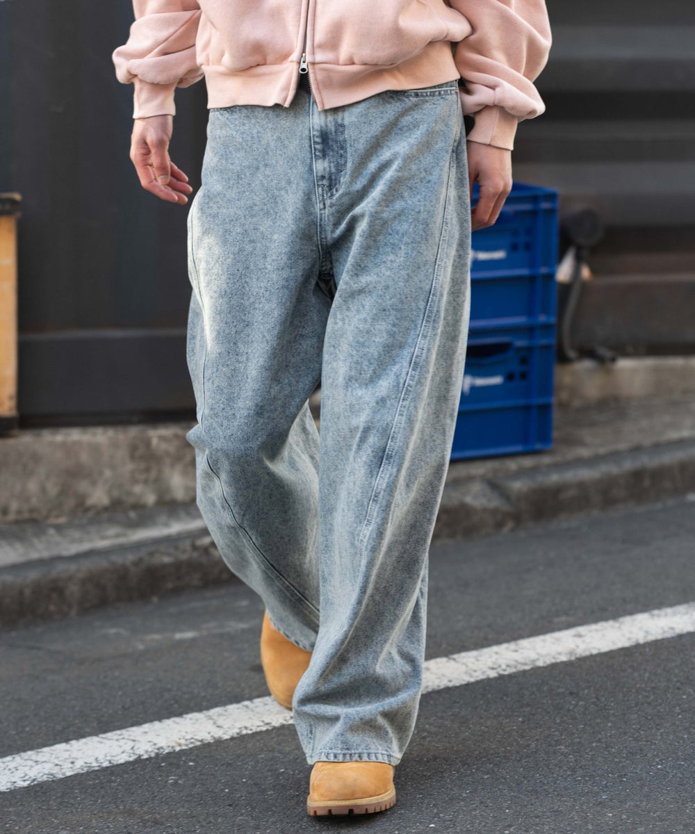 デニム淡 モデル：182cm L着用