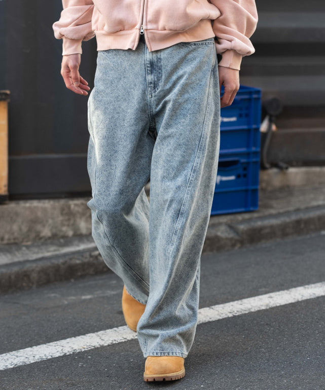 デニム淡 モデル：182cm L着用