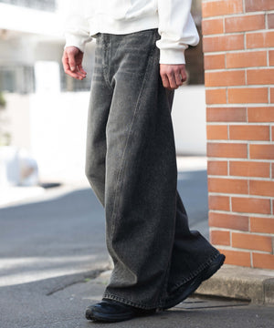 デニムブラックソノタ モデル：182cm L着用