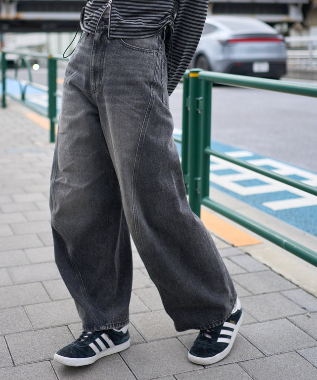 デニムブラックソノタ モデル：160cm S着用