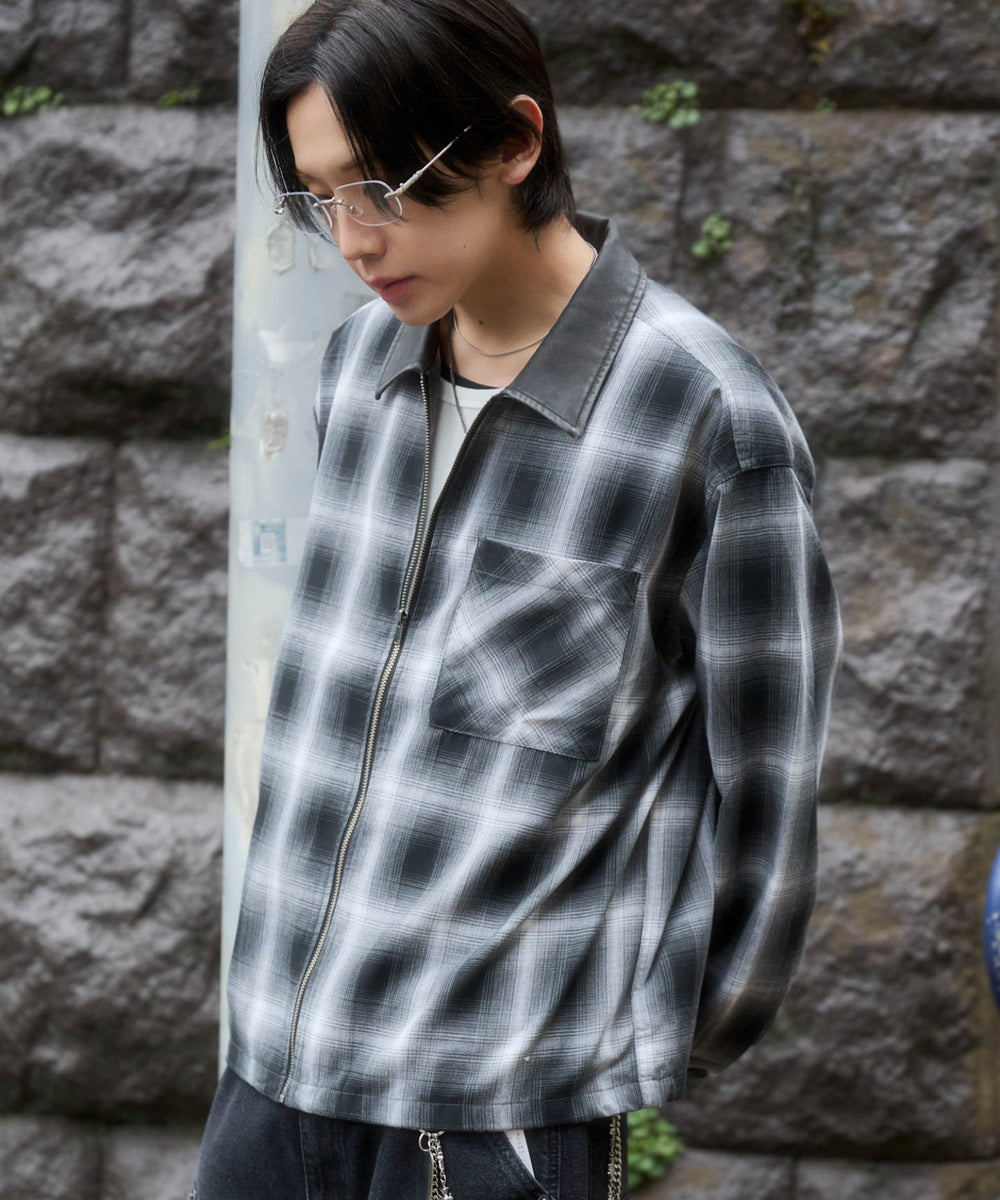 ブラックチェック1　モデル：175cm L着用