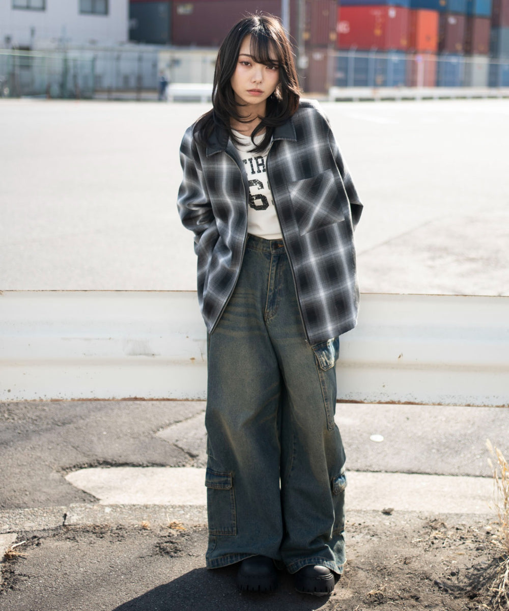 ブラックチェック１　モデル：159cm L着用