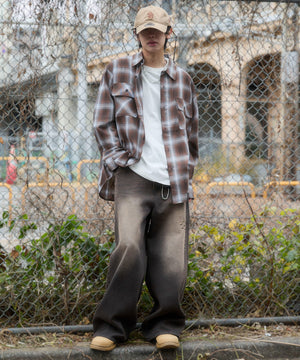 柄4　モデル：175cm L着用