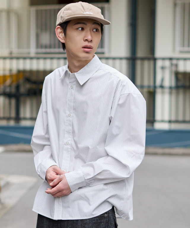 ホワイトストライプ  モデル：181cm L着用