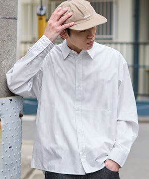 ホワイトストライプ  モデル：181cm L着用