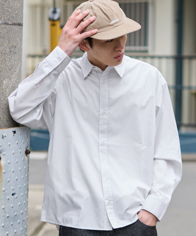 ホワイトストライプ  モデル：181cm L着用