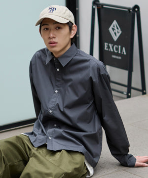 チャコール モデル：181cm L着用