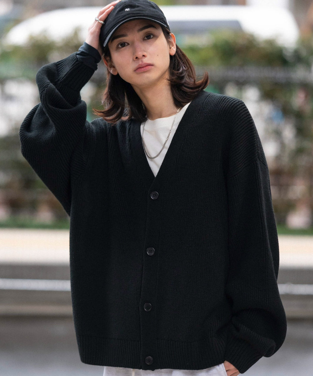 ブラック モデル：175cm L着用