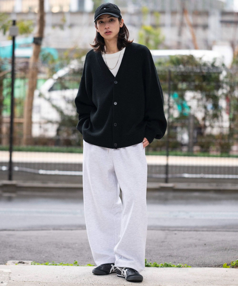 ブラック モデル：175cm L着用