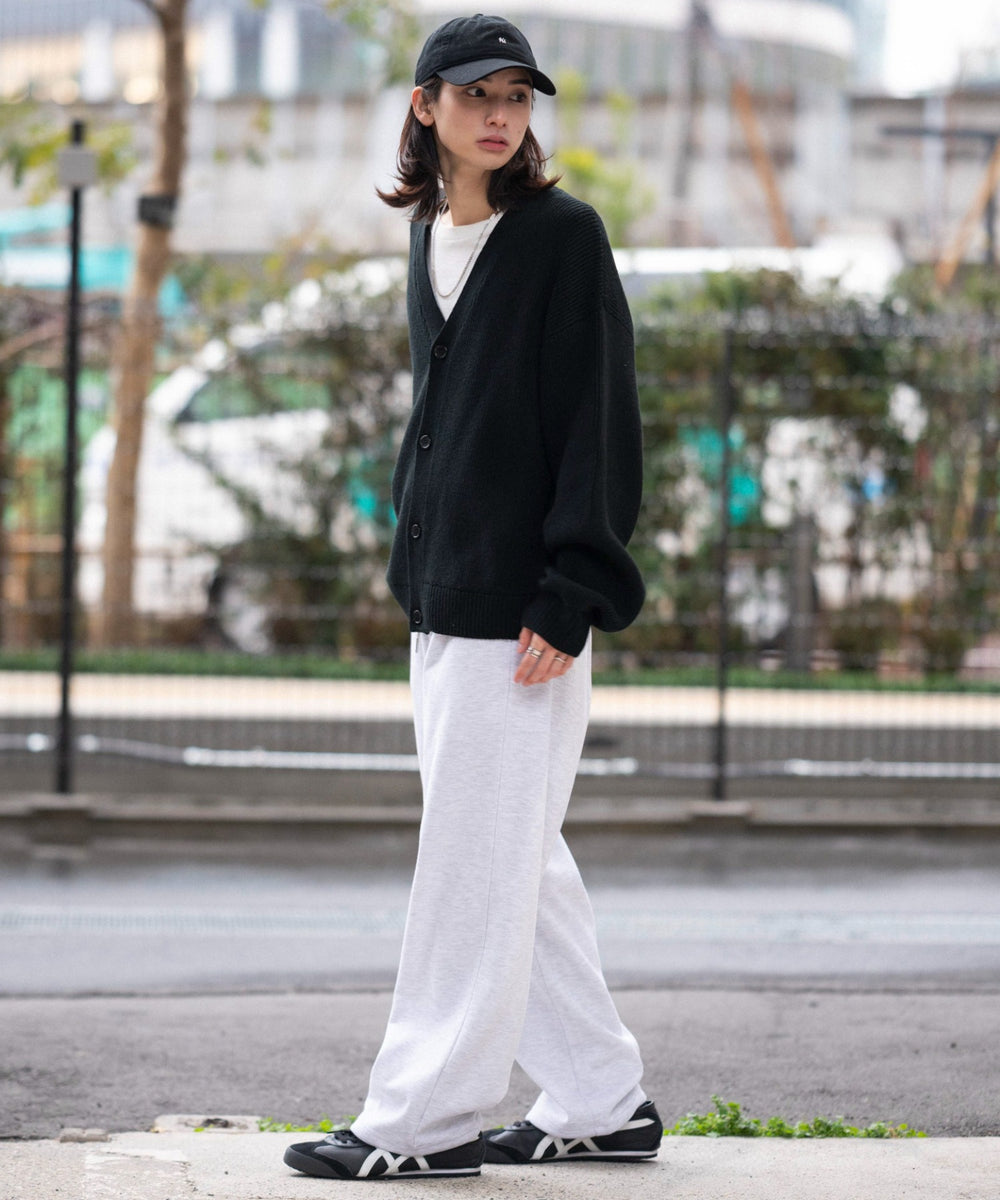 ブラック モデル：175cm L着用