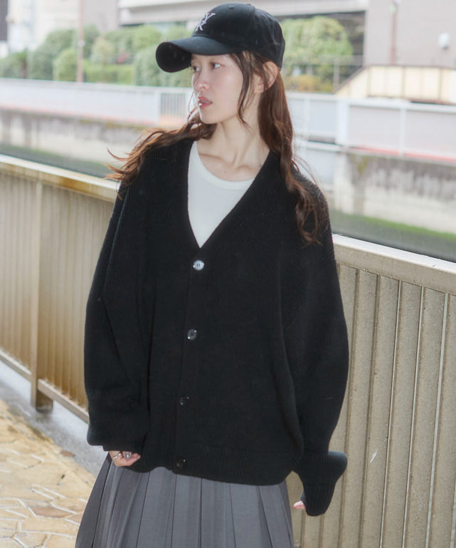 ブラック　モデル：163cm M着用