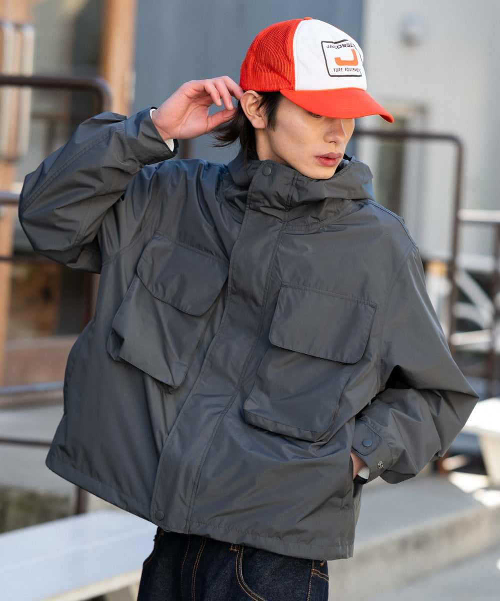 Dグレー モデル：182cm L着用