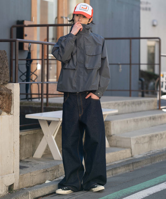 Dグレー モデル：182cm L着用