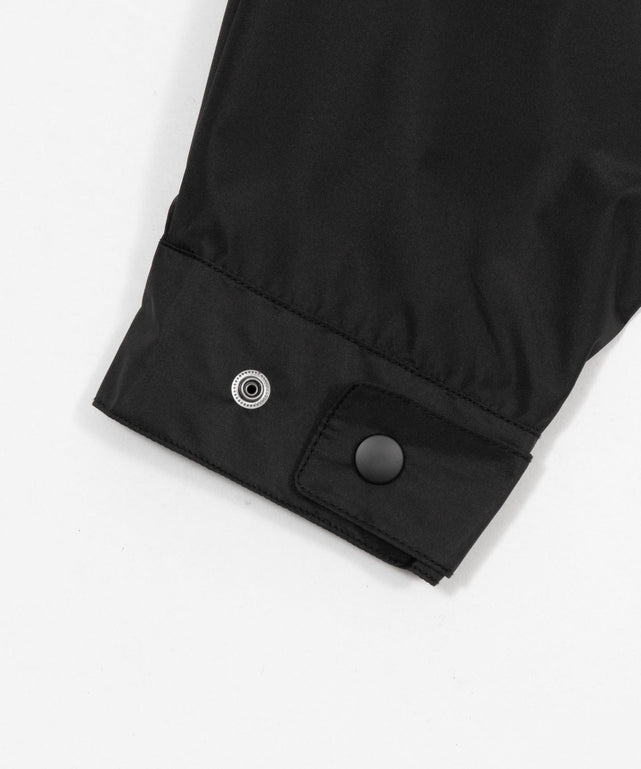 フードシェルブルゾン