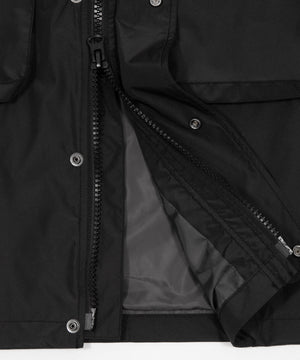 フードシェルブルゾン