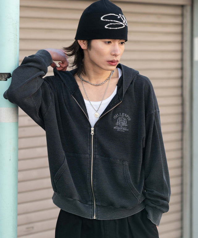 ワッフルZIPパーカー/ブラックソノタ モデル：182cm L着用