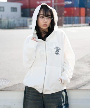 オフホワイト　モデル：159cm L着用