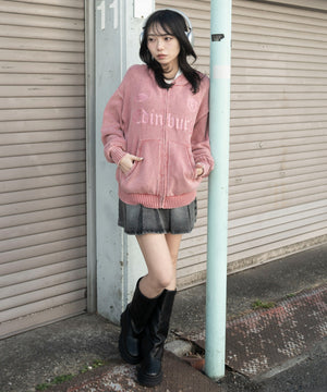 ピンク　モデル：159cm M着用