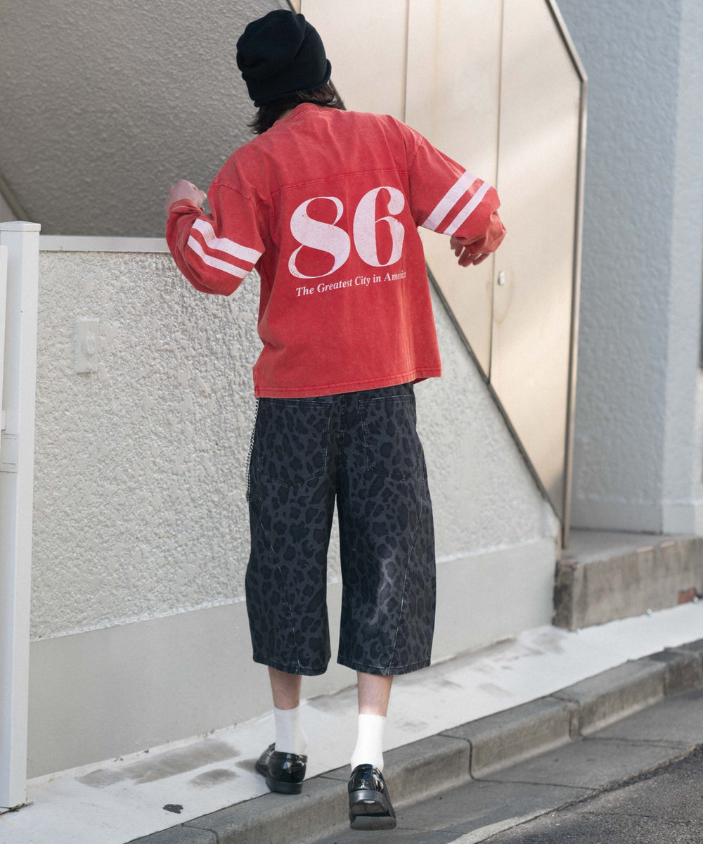 レッド モデル：182cm L着用