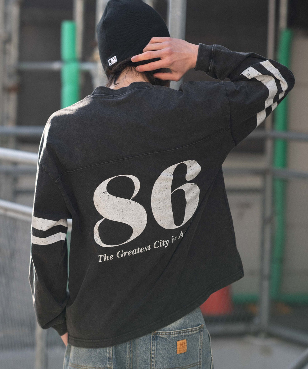 ブラック モデル：182cm L着用