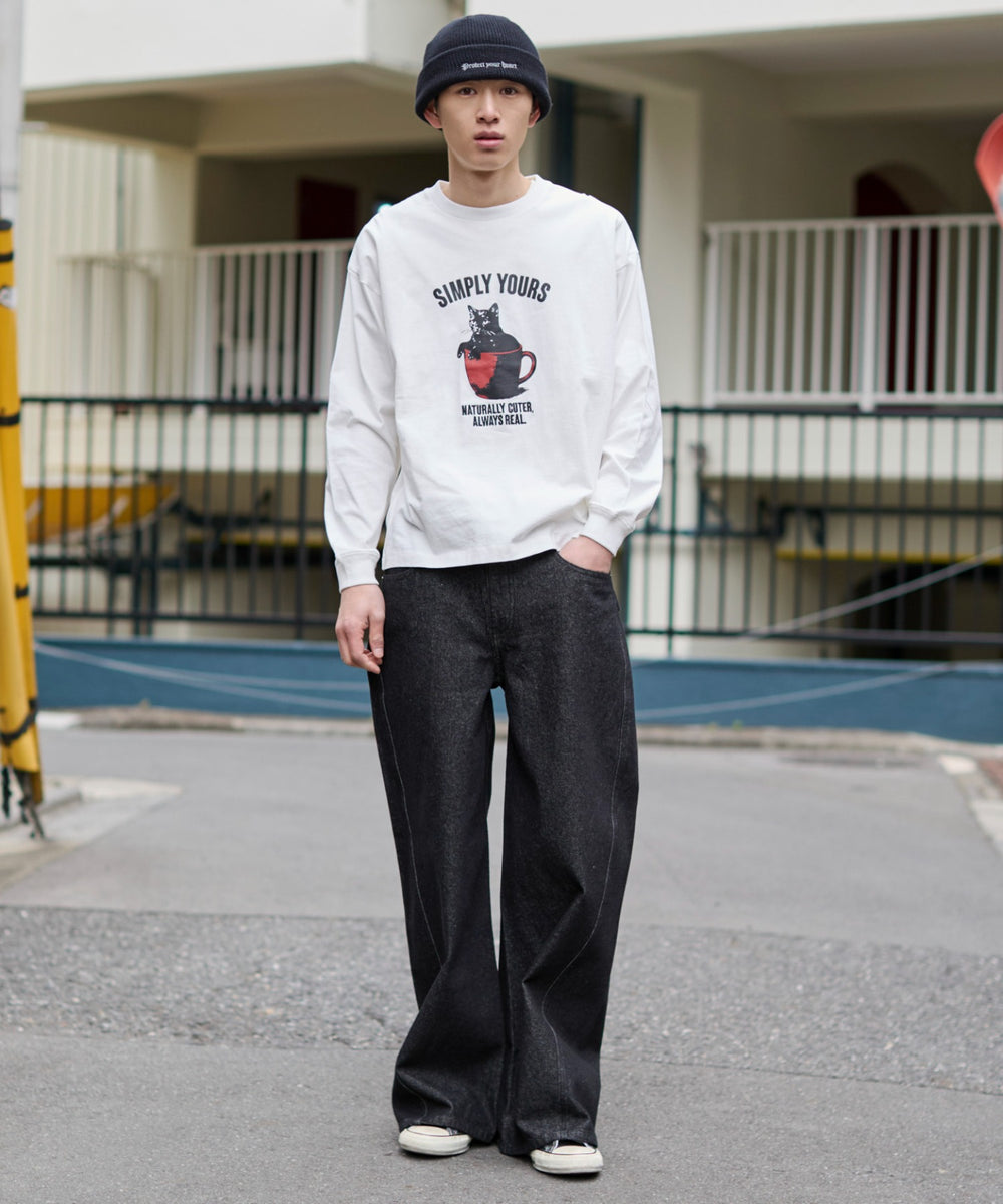 ホワイト モデル：181cm L着用