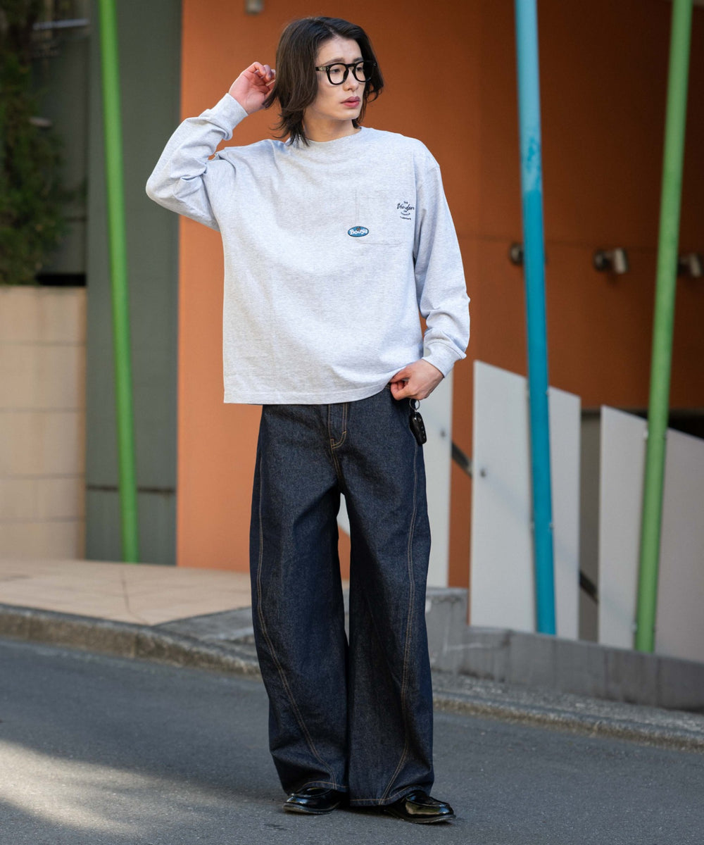 アッシュグレー モデル：182cm L着用